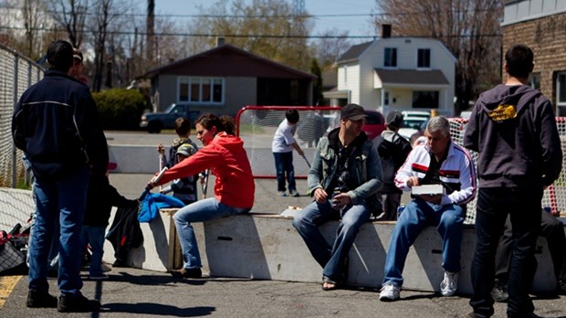 Le tournoi de hockey industriel : un événement familial