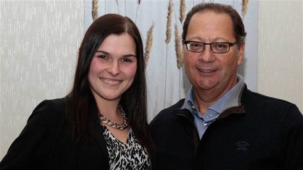 Championnes de l’année en Reining : Liane Cordeau Desnoyers et Karine Ayotte